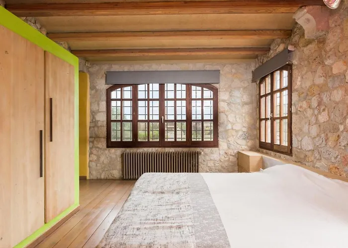 Mas Moli Petit Вилла Жирона